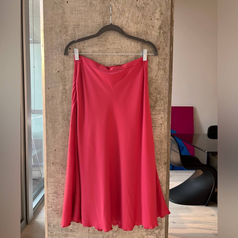Theory knee length chiffon skirt